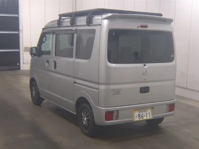 NISSAN CLIPPER VAN
