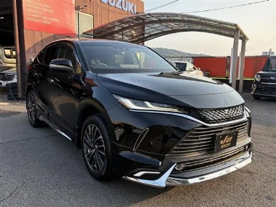 TOYOTA HARRIER 2021 с аукциона, 2500cc, пробег 48 000 км