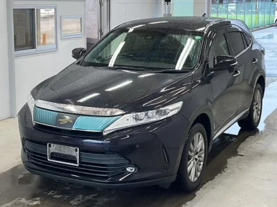 TOYOTA HARRIER 2017 с аукциона, 2000cc, пробег 117 000 км