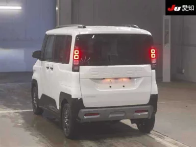 MITSUBISHI DELICA MINI