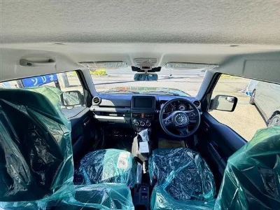 SUZUKI JIMNY NOMADE