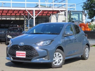 TOYOTA YARIS 2024 с аукциона, 1500cc, пробег 52 000 км