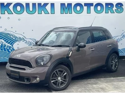 MINI MINI CROSSOVER