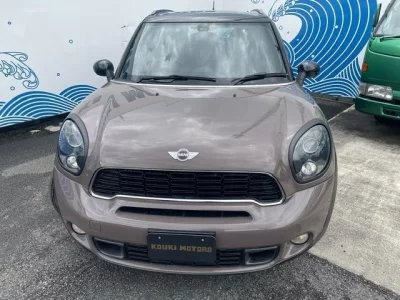 MINI MINI CROSSOVER