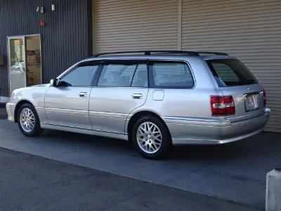 TOYOTA CROWN ESTATE