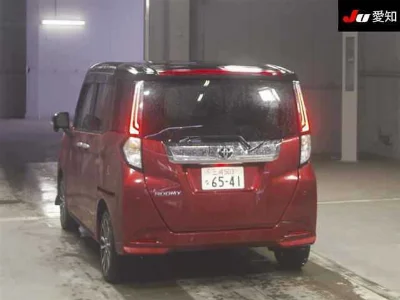 TOYOTA ROOMY 2024 с аукциона, 1000cc, пробег 9 000 км