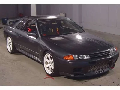 NISSAN SKYLINE