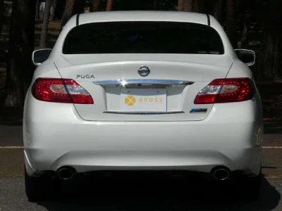 NISSAN FUGA