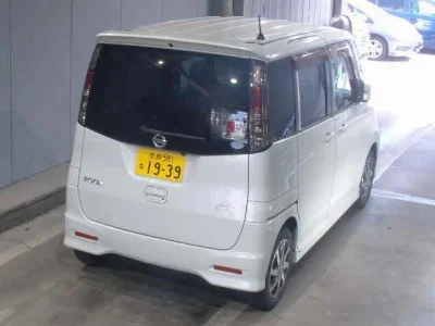 NISSAN ROOX