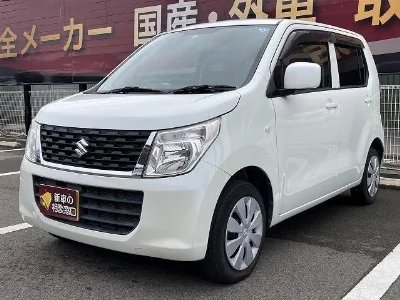 SUZUKI WAGON R 2015 с аукциона, 660cc, пробег 70 000 км