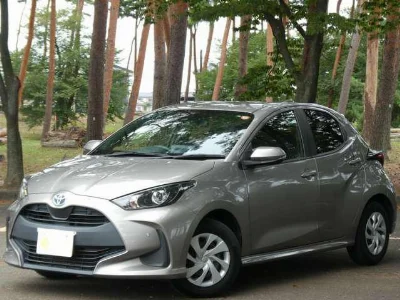 TOYOTA YARIS 2021 с аукциона, 1500cc, пробег 108 000 км