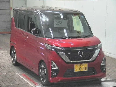 NISSAN ROOX  с аукциона, 660cc, пробег 53 000 км