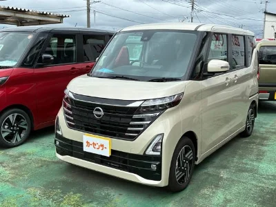 NISSAN ROOX  с аукциона, 660cc, пробег 5 000 км