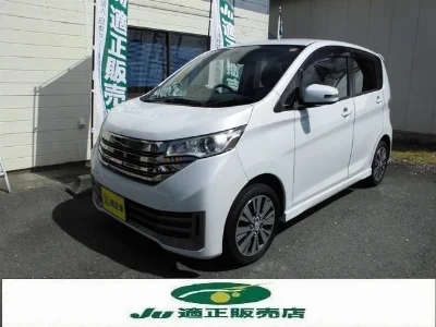 NISSAN DAYZ 2014 с аукциона, 660cc, пробег 128 000 км
