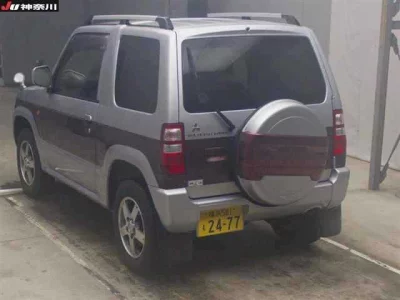 MITSUBISHI PAJERO MINI