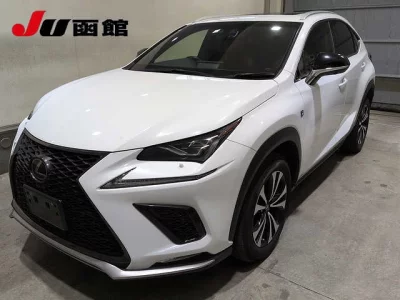 LEXUS NX 2018 с аукциона, 1998cc, пробег 33 000 км