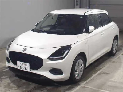 SUZUKI SWIFT 2024 с аукциона, 1200cc, пробег 4 000 км