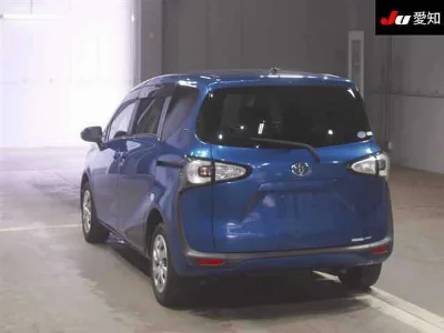 TOYOTA SIENTA с аукциона, 1500cc, пробег 114 000 км