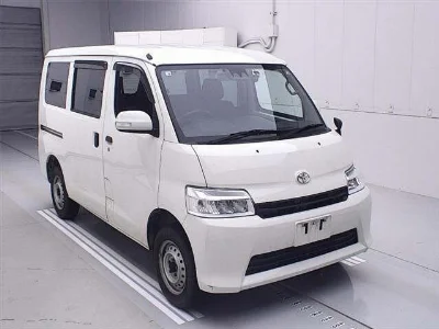 TOYOTA TOWN ACE VAN 2022 с аукциона, 1500cc, пробег 62 000 км