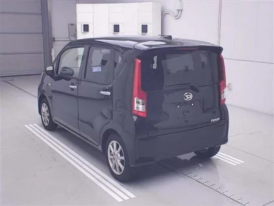 DAIHATSU MOVE 2022 с аукциона, 660cc, пробег 75 000 км