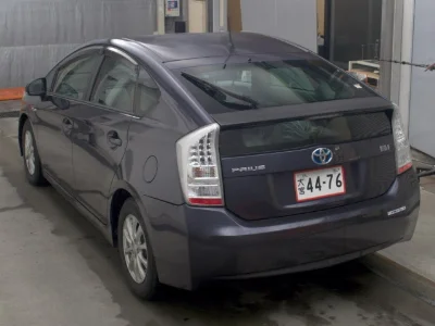 TOYOTA PRIUS 2011 с аукциона, 1800cc, пробег 136 000 км