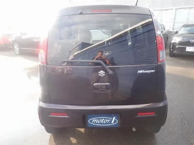 SUZUKI MRWAGON