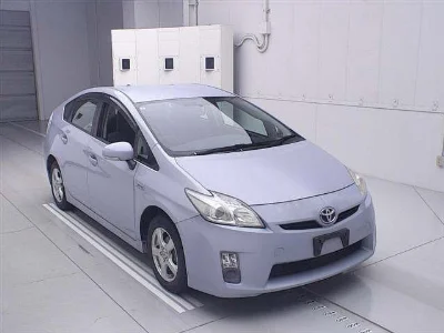 TOYOTA PRIUS 2009 с аукциона, 1800cc, пробег 85 000 км
