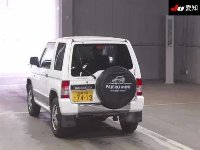 MITSUBISHI PAJERO MINI