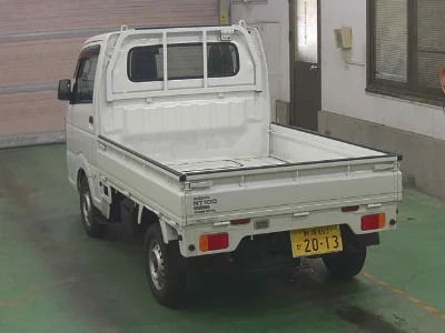 NISSAN CLIPPER TRUCK