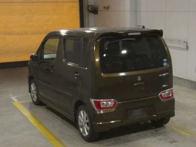 SUZUKI WAGON R 2017 с аукциона, 660cc, пробег 185 000 км