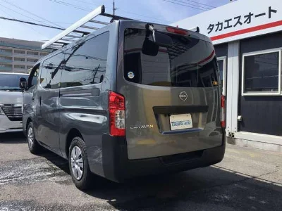 NISSAN CARAVAN