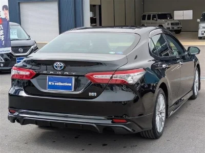 TOYOTA CAMRY