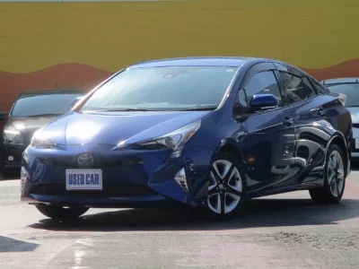 TOYOTA PRIUS 2016 с аукциона, 1800cc, пробег 59 000 км