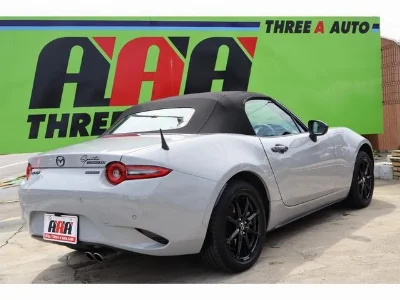 MAZDA ROADSTER