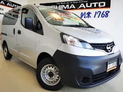 NISSAN NV200