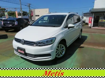 VOLKSWAGEN GOLF TOURAN 2017 с аукциона, 1400cc, пробег 68 000 км