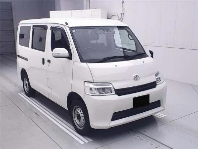 TOYOTA TOWN ACE VAN с аукциона, 1500cc, пробег 62 000 км