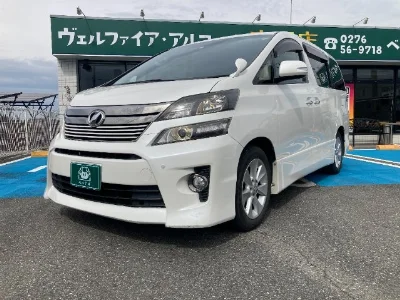 TOYOTA VELLFIRE 2014 с аукциона, 2400cc, пробег 88 000 км
