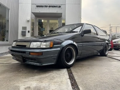 TOYOTA COROLLA LEVIN