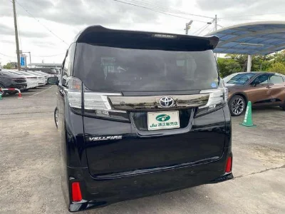 TOYOTA VELLFIRE 2017 с аукциона, 2500cc, пробег 72 000 км