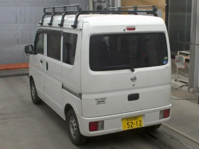 NISSAN CLIPPER VAN