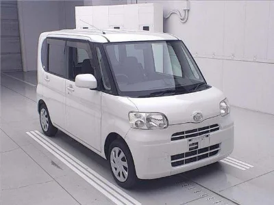 DAIHATSU TANTO 2010 с аукциона, 660cc, пробег 125 000 км