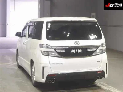 TOYOTA VELLFIRE