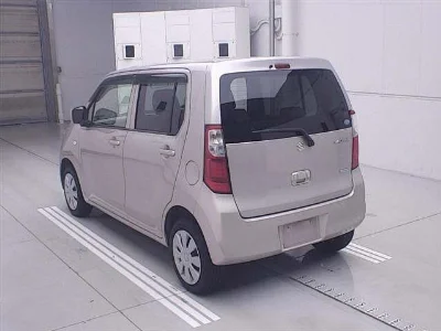 SUZUKI WAGON R 2013 с аукциона, 660cc, пробег 41 000 км