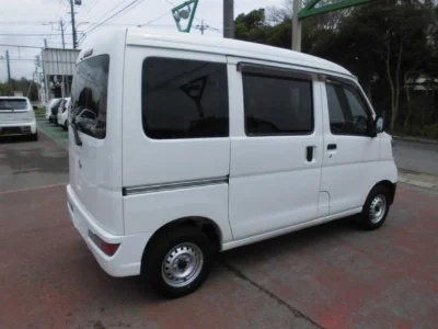DAIHATSU HIJET VAN