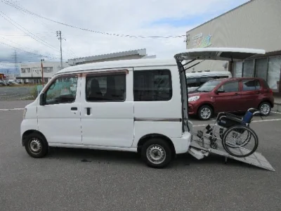 DAIHATSU HIJET VAN