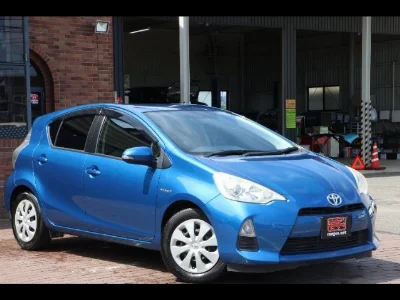 TOYOTA AQUA 2013 с аукциона, 1500cc, пробег 59 000 км