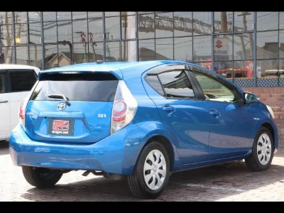 TOYOTA AQUA 2013 с аукциона, 1500cc, пробег 59 000 км