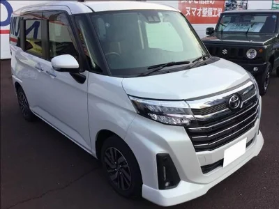TOYOTA ROOMY с аукциона, 1000cc, пробег 20 000 км