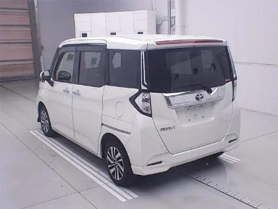 TOYOTA ROOMY с аукциона, 1000cc, пробег 132 000 км